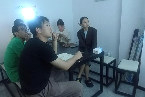  Internal Sharing Of Container House at Yumisteel