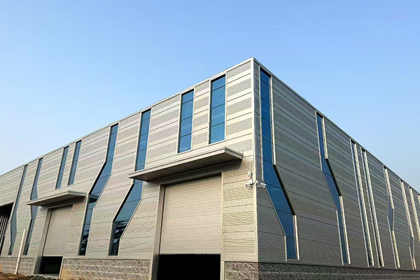 Installing Sandwich Panels on Walls & Roofs