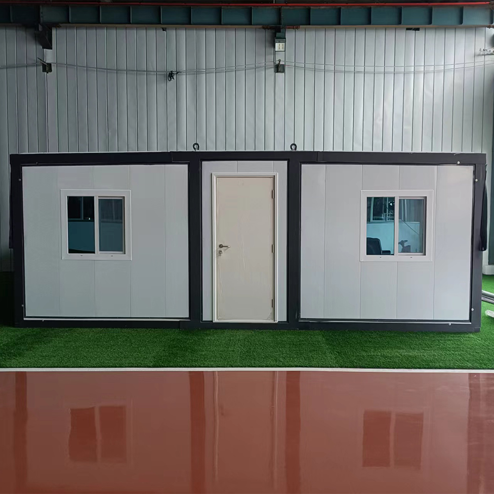 Mobile Prefabricated Trailer Houses Flat Top Expandable Container Home