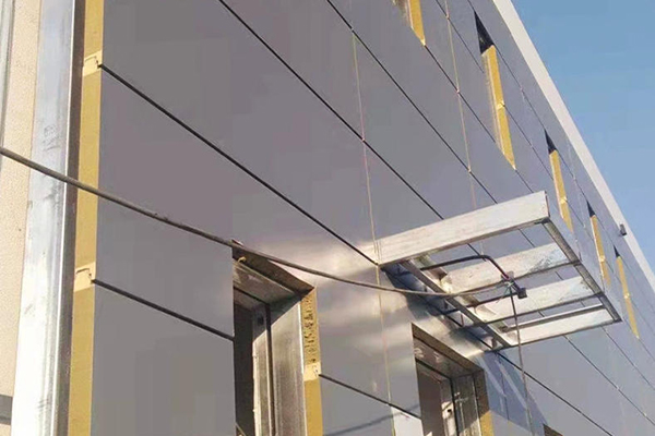 A Guide to Building a House with Sandwich Panels