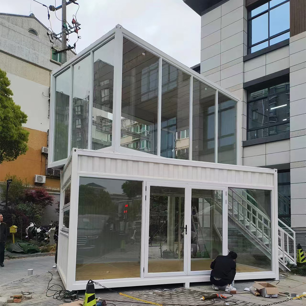 Stylish Shipping Container Retail Unit for Kiosk or Scenic Store