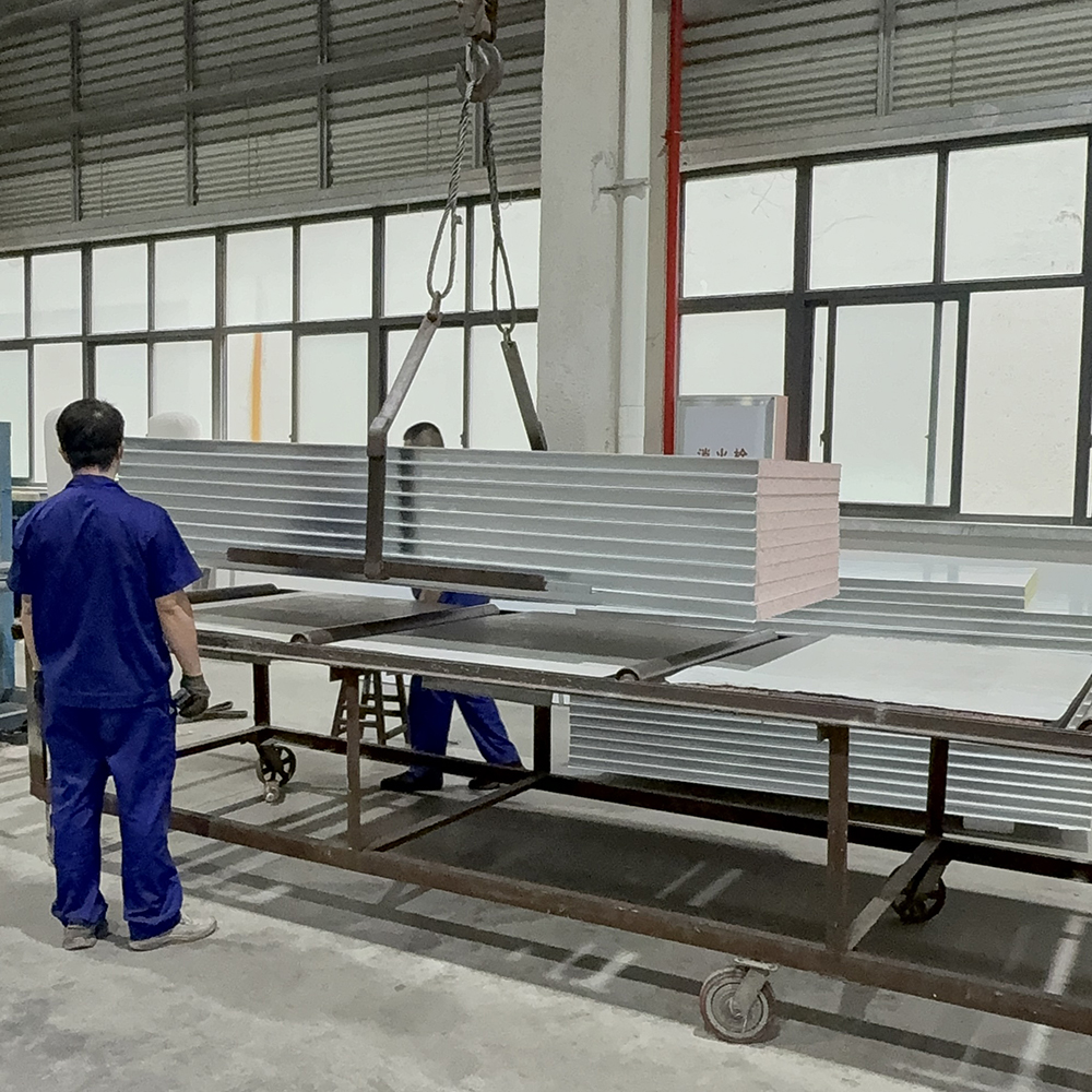 Prefabricated NF EPS Sandwich Panels for Steel Structure Workshops 